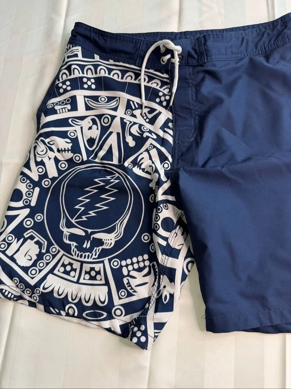 SEC 119 Grateful Dead Steal Your Face Navy Blue Swim Trunks Men’s Size 32